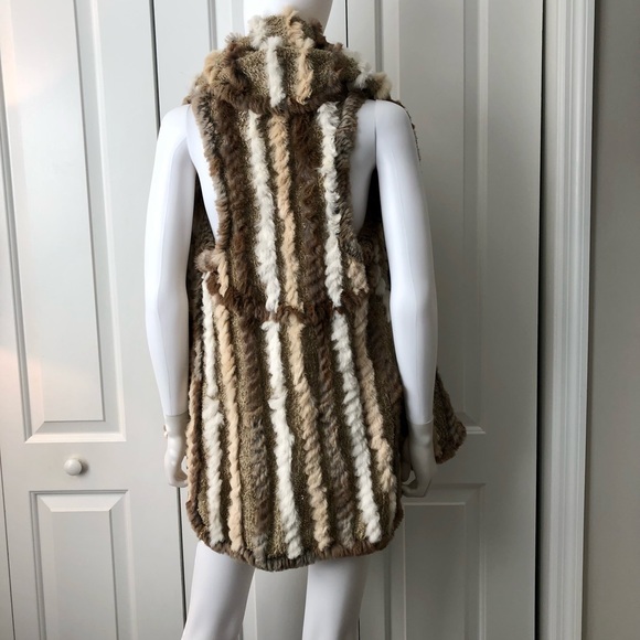 Woven Rabbit Vest - Picture 6 of 10